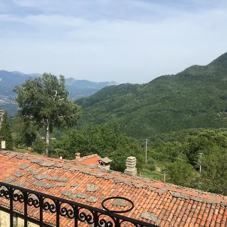 Rifugio La Mesta Hotel *