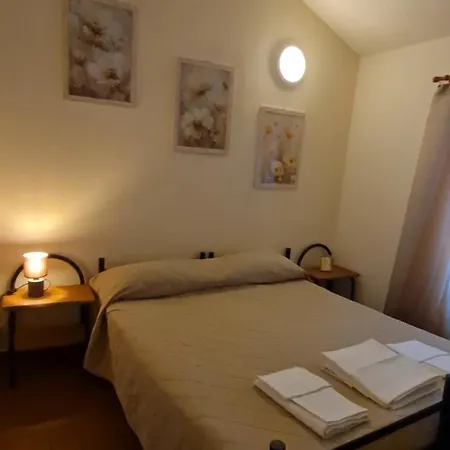 Rifugio La Mesta 호텔